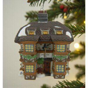 Dept 56 Sir John Falstaff Inn Christmas Village Ornament from 1995